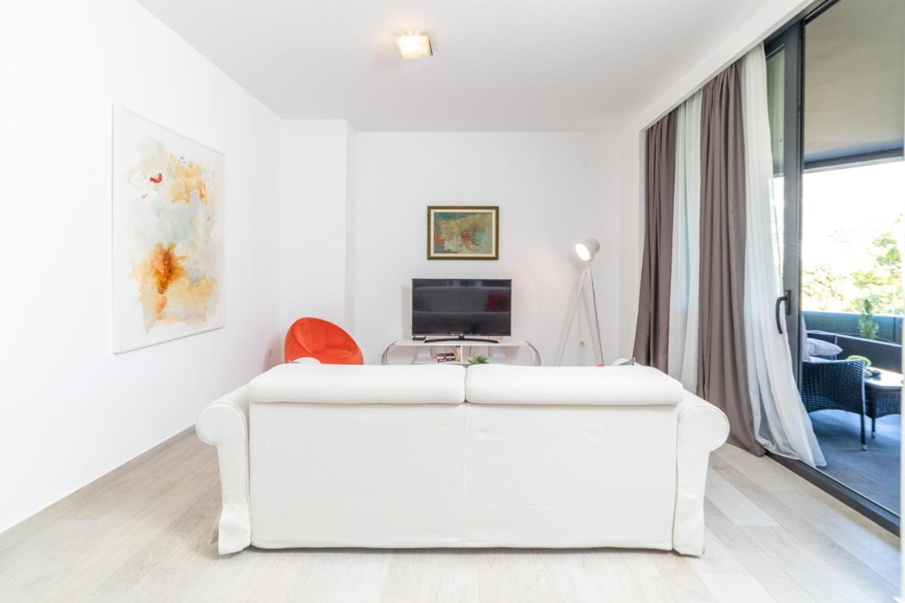 Royal Elysium Apartment Будва Екстериор снимка